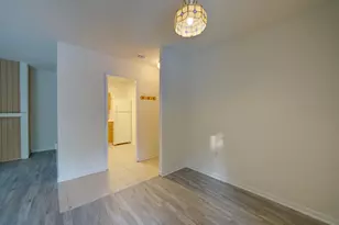10566 Twin Rivers Rd, Columbia, MD 21044 - Photo 13
