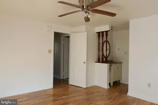 8284 Mary Lee Ln, Laurel, MD 20723 - Photo 11