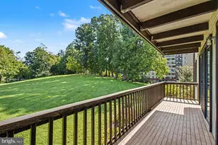10085 Windstream Dr, Columbia, MD 21044 - Photo 29