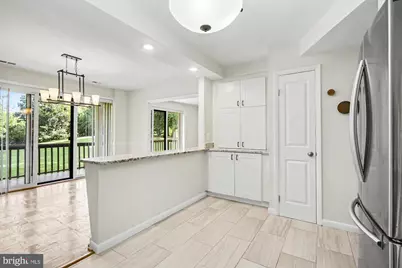 10085 Windstream Drive #4, Columbia, MD 21044 - Photo 7