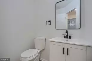 8821 Castlebury Ct, Laurel, MD 20723 - Photo 19