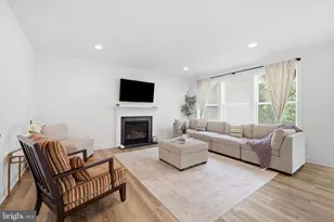 15421 Rivercrest Ct, Brookeville, MD 20833 - Photo 5
