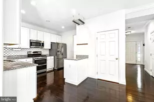 7239 Lyndsey Way, Elkridge, MD 21075 - Photo 9