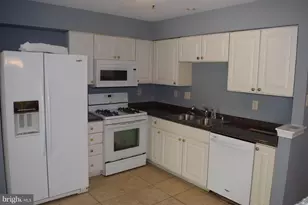 9333 Maxwell Ct, Laurel, MD 20723 - Photo 5