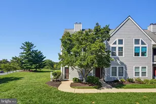 7724 Mayfair Cir, Ellicott City, MD 21043 - Photo 3