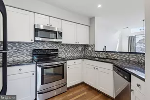 7724 Mayfair Cir, Ellicott City, MD 21043 - Photo 13