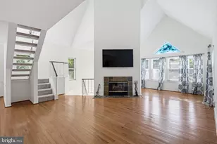 7724 Mayfair Cir, Ellicott City, MD 21043 - Photo 11