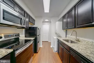 8393 Montgomery Run Rd, Ellicott City, MD 21043 - Photo 15
