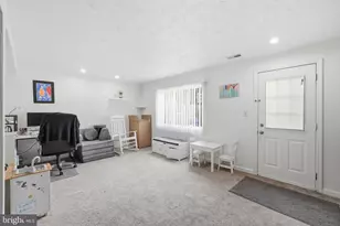9280 Pirates Cove S, Columbia, MD 21046 - Photo 23