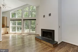 10373 Currycomb Ct, Columbia, MD 21044 - Photo 11