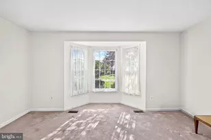 5468 Hunting Horn Dr, Ellicott City, MD 21043 - Photo 5