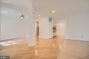 5161 Harpers Farm Rd, Columbia, MD 21044 - Photo 5