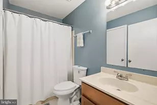 8805 Willowwood Way, Jessup, MD 20794 - Photo 25