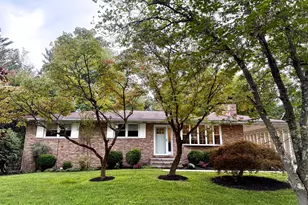 10209 Donleigh Dr, Columbia, MD 21046 - Photo 1