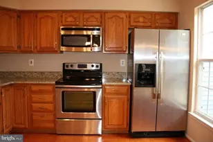 8567 Black Star Cir, Columbia, MD 21045 - Photo 7