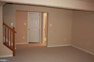 8567 Black Star Cir, Columbia, MD 21045 - Photo 11