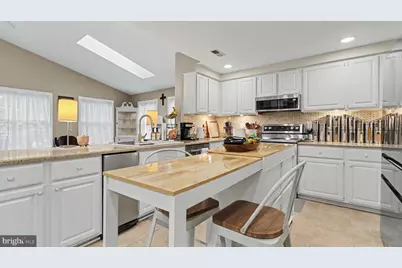 8502 Dark Hawk Circle, Columbia, MD 21045 - Photo 17