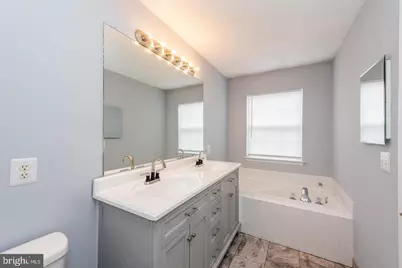 8404 Oak Meade Way, Jessup, MD 20794 - Photo 11