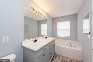 8404 Oak Meade Way, Jessup, MD 20794 - Photo 11