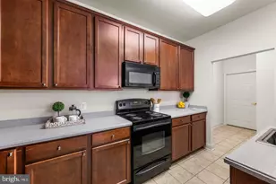 10205 Wincopin Cir, Columbia, MD 21044 - Photo 13