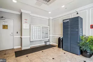 10205 Wincopin Cir, Columbia, MD 21044 - Photo 29