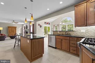 4657 Tall Maple Ct E, Ellicott City, MD 21043 - Photo 11
