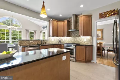 4657 Tall Maple Court E, Ellicott City, MD 21043 - Photo 7