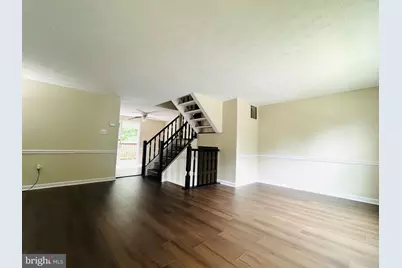 8204 Wellington Place, Jessup, MD 20794 - Photo 9