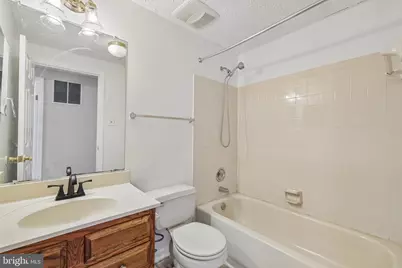 8918 Pembrook Woods, Laurel, MD 20723 - Photo 19