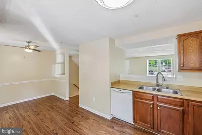 8918 Pembrook Woods, Laurel, MD 20723 - Photo 7