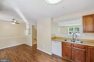 8918 Pembrook Woods, Laurel, MD 20723 - Photo 7