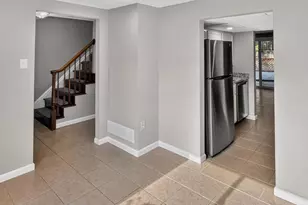 6556 Pennacook Ct, Columbia, MD 21045 - Photo 9