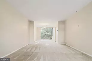 10800 Green Mountain Cir, Columbia, MD 21044 - Photo 29