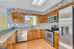 9354 Sombersby Ct, Laurel, MD 20723 - Photo 9