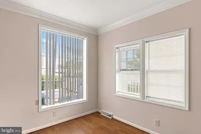 7661 Bluff Point Lane, Elkridge, MD 21075 - Photo 5