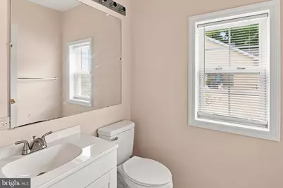 7661 Bluff Point Lane, Elkridge, MD 21075 - Photo 11