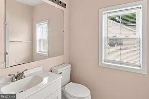 7661 Bluff Point Ln, Elkridge, MD 21075 - Photo 11