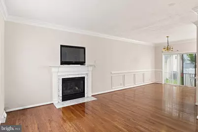 7661 Bluff Point Lane, Elkridge, MD 21075 - Photo 3