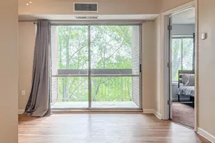 10850 Green Mountain Cir, Columbia, MD 21044 - Photo 3