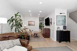 8861 Stonebrook Ln NW, Columbia, MD 21046 - Photo 5