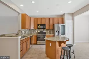 9612 Hammonds Overlook Ct, Laurel, MD 20723 - Photo 19