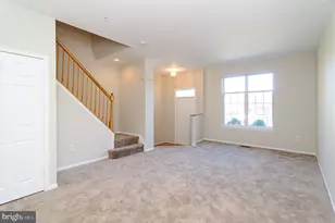 8459 Gold Sunset Way, Columbia, MD 21045 - Photo 5