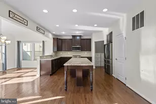 2419 Vly Vw Wy, Ellicott City, MD 21043 - Photo 7