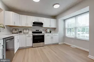 3310 Hollow Ct, Ellicott City, MD 21043 - Photo 7