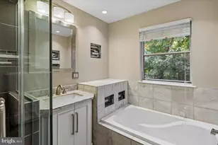 7737 Chatfield Ln, Ellicott City, MD 21043 - Photo 23