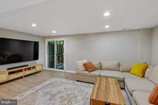 7737 Chatfield Ln, Ellicott City, MD 21043 - Photo 33
