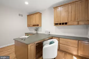 13501 Silent Lake Dr, Clarksville, MD 21029 - Photo 29