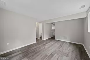 6490 Barchink Pl, Columbia, MD 21045 - Photo 21