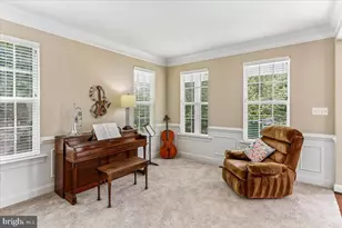 6411 Montgomery Rd, Elkridge, MD 21075 - Photo 11