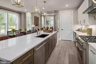 9672 Wishing Wl Ln, Ellicott City, MD 21042 - Photo 3